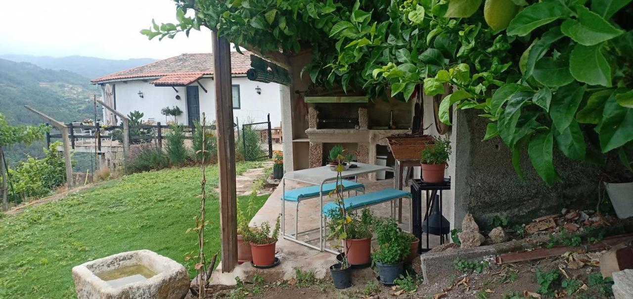 فيلا Casa Da Vina - Ribeira Sacra Nogueira De Ramuin المظهر الخارجي الصورة